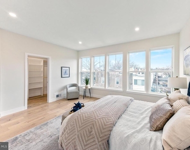 5404 4th Street Nw - Photo Thumbnail 36
