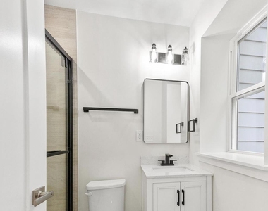5404 4th Street Nw - Photo Thumbnail 10