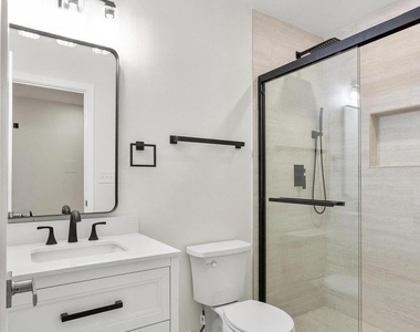 5404 4th Street Nw - Photo Thumbnail 12