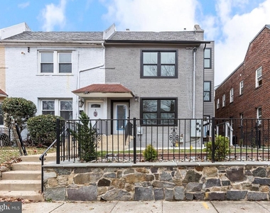 5404 4th Street Nw - Photo Thumbnail 20