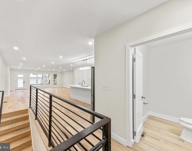 5404 4th Street Nw - Photo Thumbnail 5