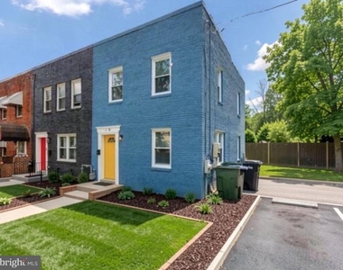 19 Atlantic Street Se - Photo Thumbnail 2