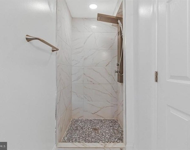 19 Atlantic Street Se - Photo Thumbnail 33