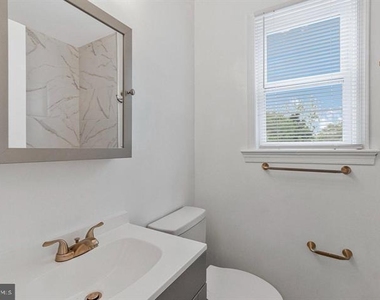 19 Atlantic Street Se - Photo Thumbnail 16