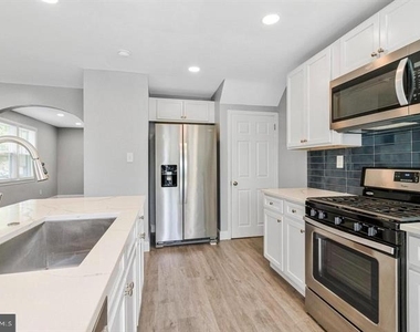 19 Atlantic Street Se - Photo Thumbnail 11