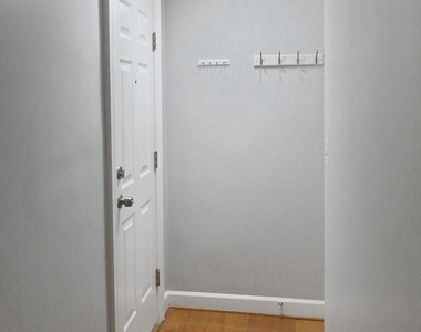 1815 A Street Se - Photo Thumbnail 9