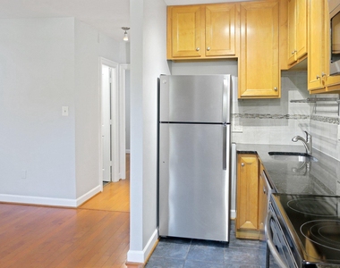 1815 A Street Se - Photo Thumbnail 2
