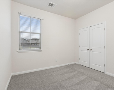 1200 S 10th St - Photo Thumbnail 12