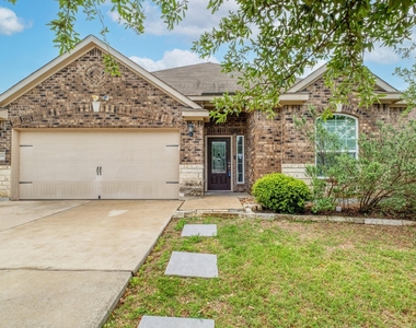 13709 Nelson Houser St - Photo Thumbnail 2