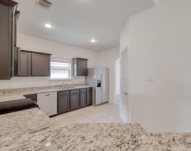 13709 Nelson Houser St - Photo Thumbnail 11