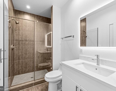 2534 Elvans Road Se - Photo Thumbnail 17