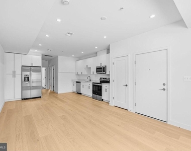 2534 Elvans Road Se - Photo Thumbnail 12