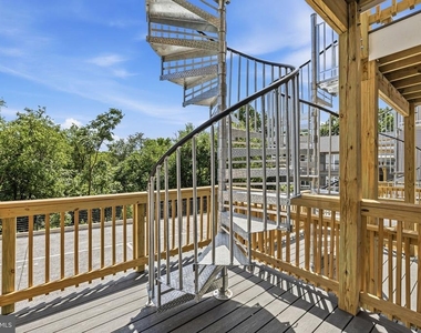 2534 Elvans Road Se - Photo Thumbnail 46