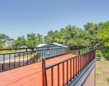 1707 Overhill Dr - Photo Thumbnail 23