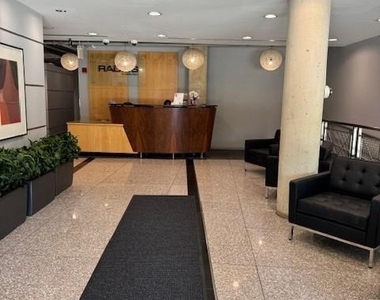 1300 N Street Nw - Photo Thumbnail 2