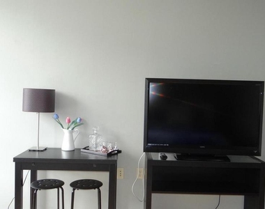1300 N Street Nw - Photo Thumbnail 9