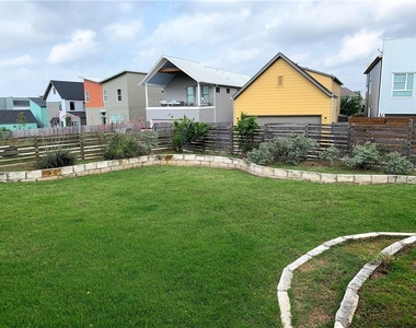 5900 Toscana Ave - Photo Thumbnail 26