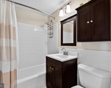 1311 Delaware Avenue Sw - Photo Thumbnail 1