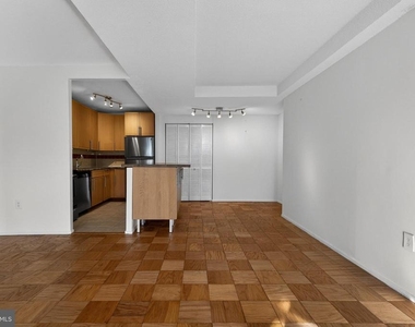 1311 Delaware Avenue Sw - Photo Thumbnail 12