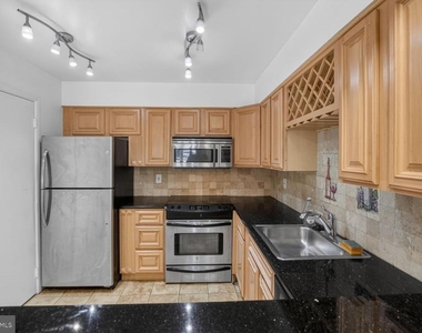 3030 Gentain Court Ne - Photo Thumbnail 2