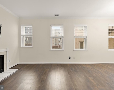 2114 N Street Nw - Photo Thumbnail 3