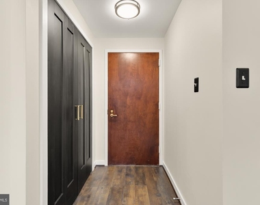 2114 N Street Nw - Photo Thumbnail 2