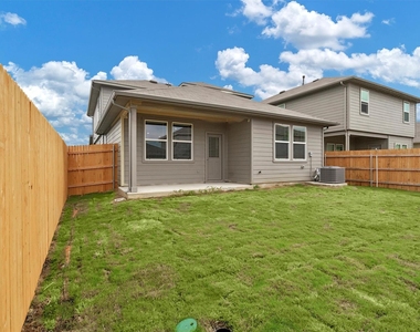 2909 Tweedy Trl - Photo Thumbnail 22