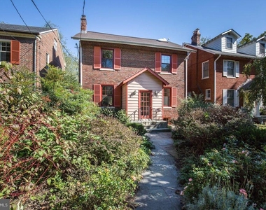 5539 30th Place Nw - Photo Thumbnail 1