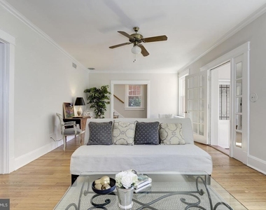 5539 30th Place Nw - Photo Thumbnail 7
