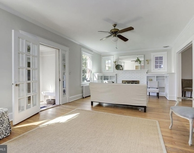 5539 30th Place Nw - Photo Thumbnail 3