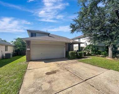 1503 Catalina Dr - Photo Thumbnail 1