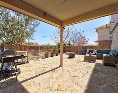 1301 Sunny Meadows Loop - Photo Thumbnail 25