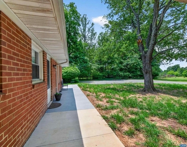 1272 Rio Road East - Photo Thumbnail 1