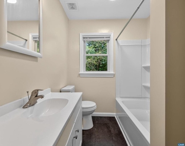 1272 Rio Road East - Photo Thumbnail 14