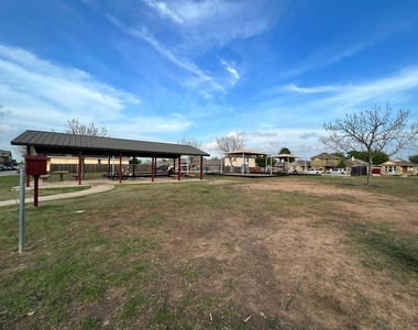 4505 Senda Ln - Photo Thumbnail 22