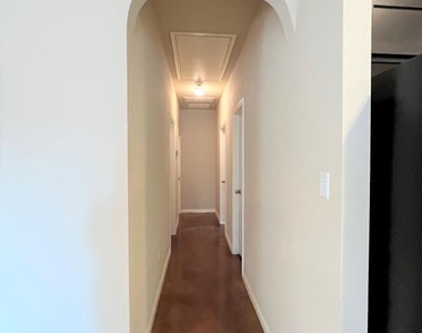 4505 Senda Ln - Photo Thumbnail 7
