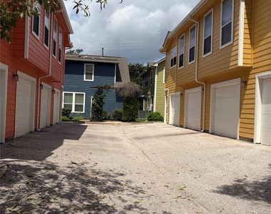 1601 Miriam Ave - Photo Thumbnail 19