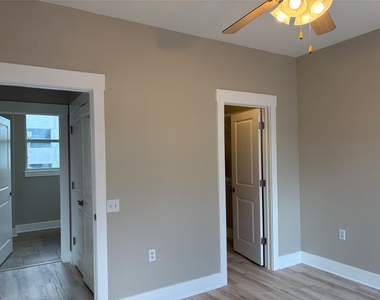 1601 Miriam Ave - Photo Thumbnail 14