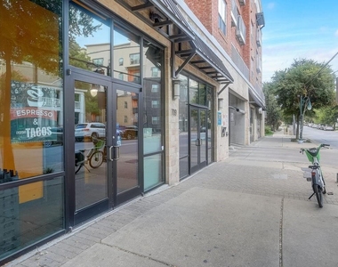711 W 21st St - Photo Thumbnail 25