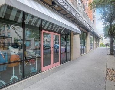 711 W 21st St - Photo Thumbnail 28