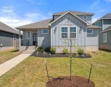368 Banff Dr - Photo Thumbnail 2