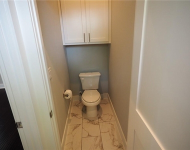 6913 Providence Ave - Photo Thumbnail 14