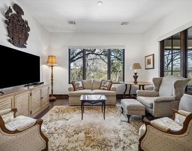 4501 Spanish Oaks Club Blvd - Photo Thumbnail 5