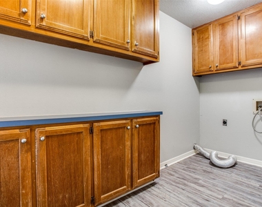 106 Verna Spur - Photo Thumbnail 21