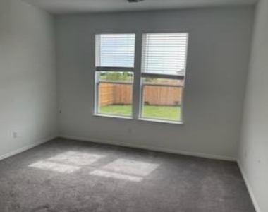 1509 Hope Ranch Rd - Photo Thumbnail 12