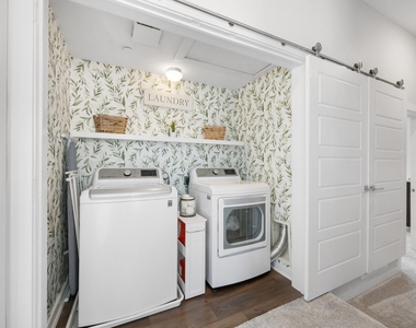 1417 Kramer Ln - Photo Thumbnail 25