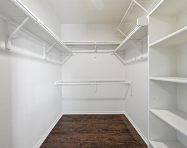 104 Carol Ave - Photo Thumbnail 22