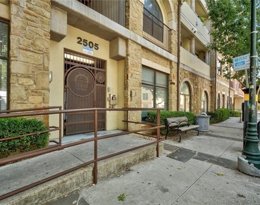 2505 San Gabriel St - Photo Thumbnail 2
