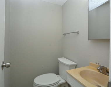 4808 W Wind Trl - Photo Thumbnail 10