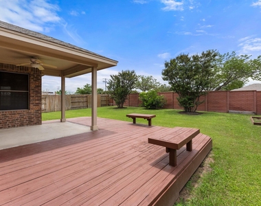 1104 Chad Dr - Photo Thumbnail 29